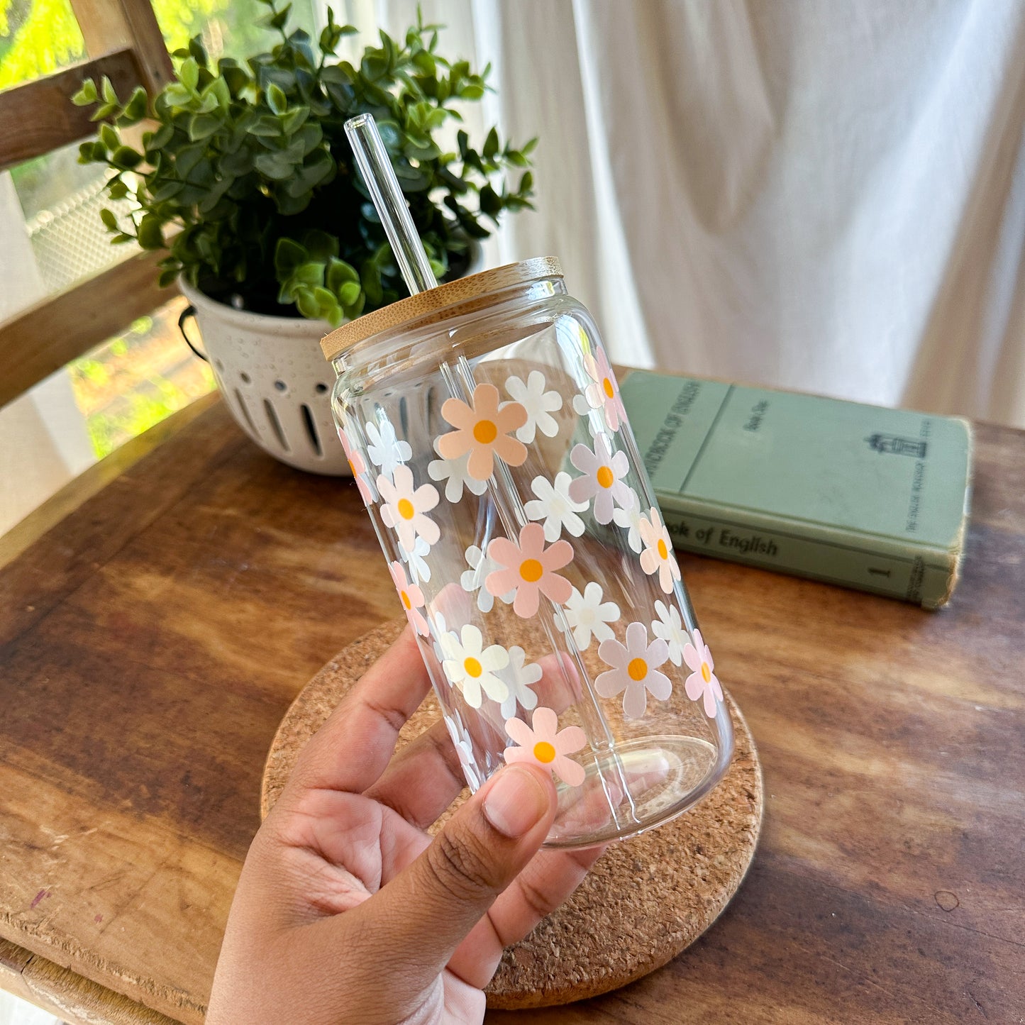Pastel Daisies Cup