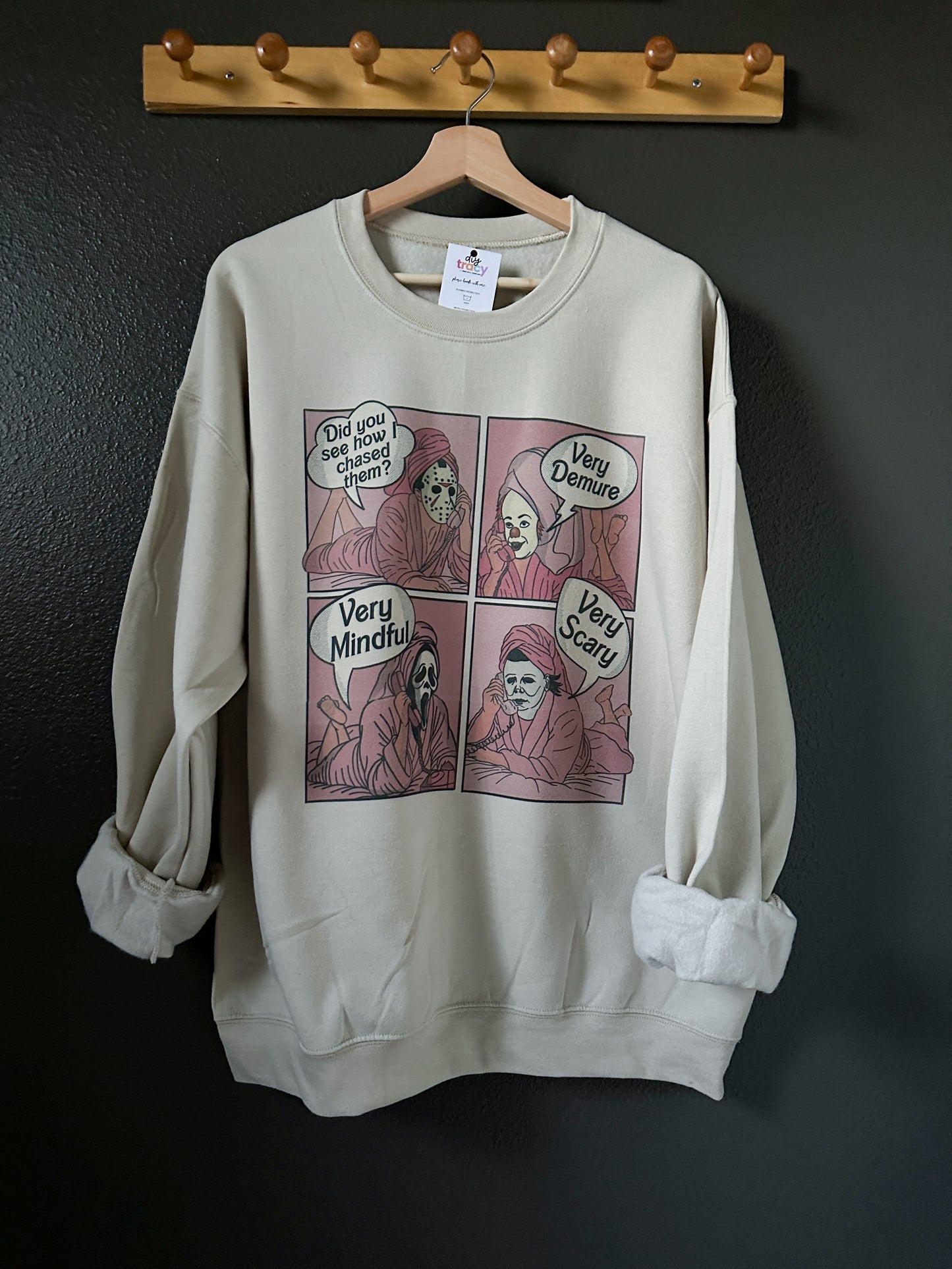 Demure Crewneck